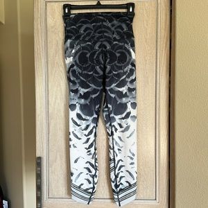 Lululemon limited edition leggings